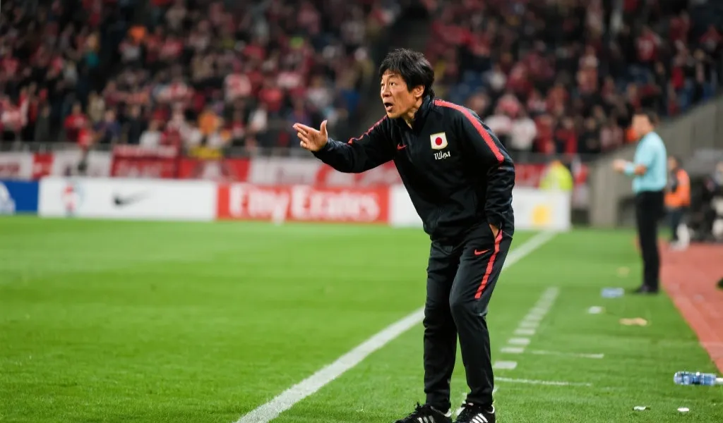 日本队战术再升级：森保一“神换人”屡试不爽，两套阵容无缝切换抗衡欧美豪强